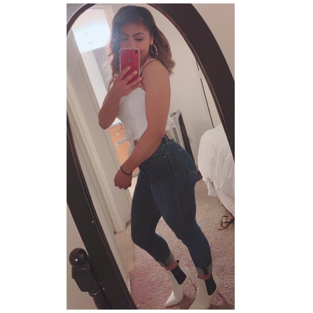 Meet your Posher, Maricela